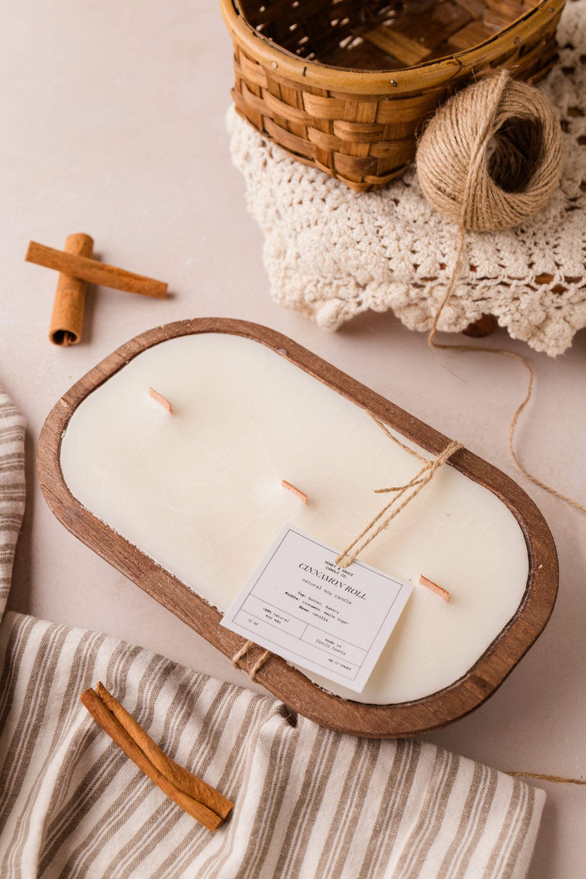 Cinnamon Roll Dough Bowl Candle Style 2