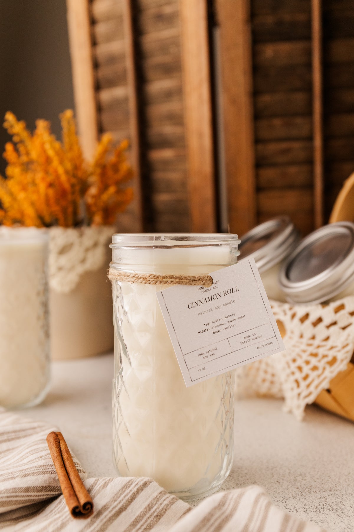 Cinnamon Roll Mason Jar Candle
