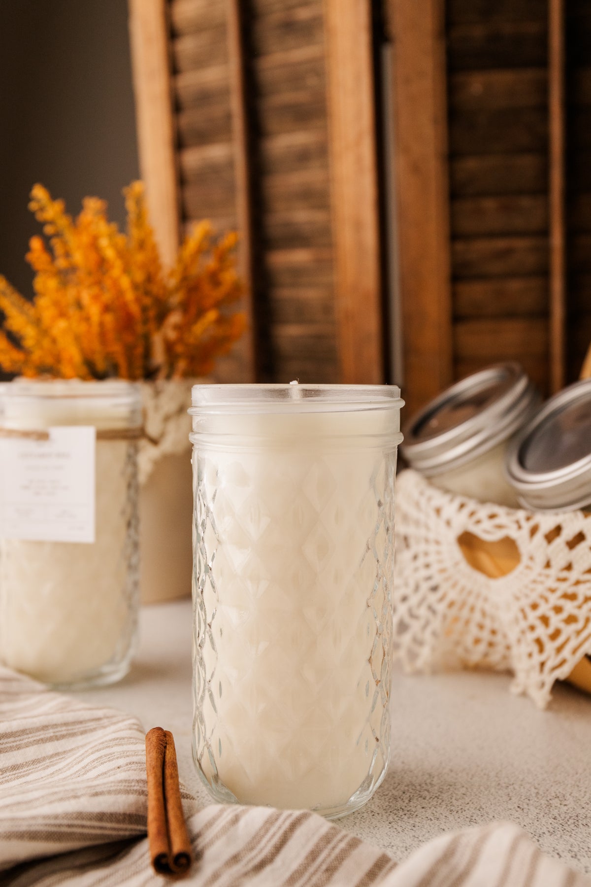 Cinnamon Roll Mason Jar Candle