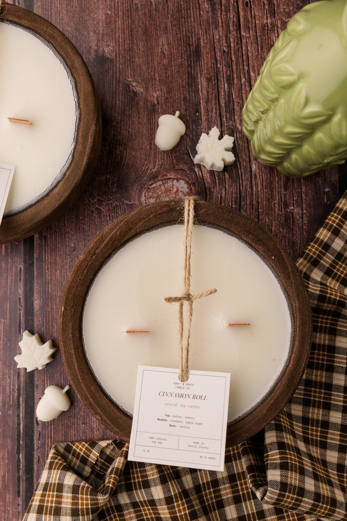 Cinnamon Roll Round Dough Bowl Candle